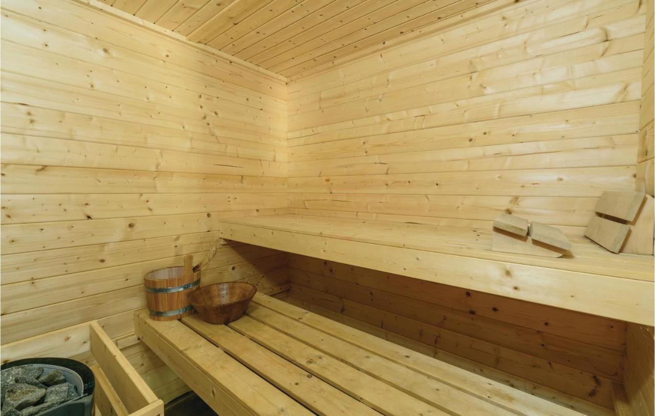 Stunning Home In Krasic With Sauna Eksteriør bilde