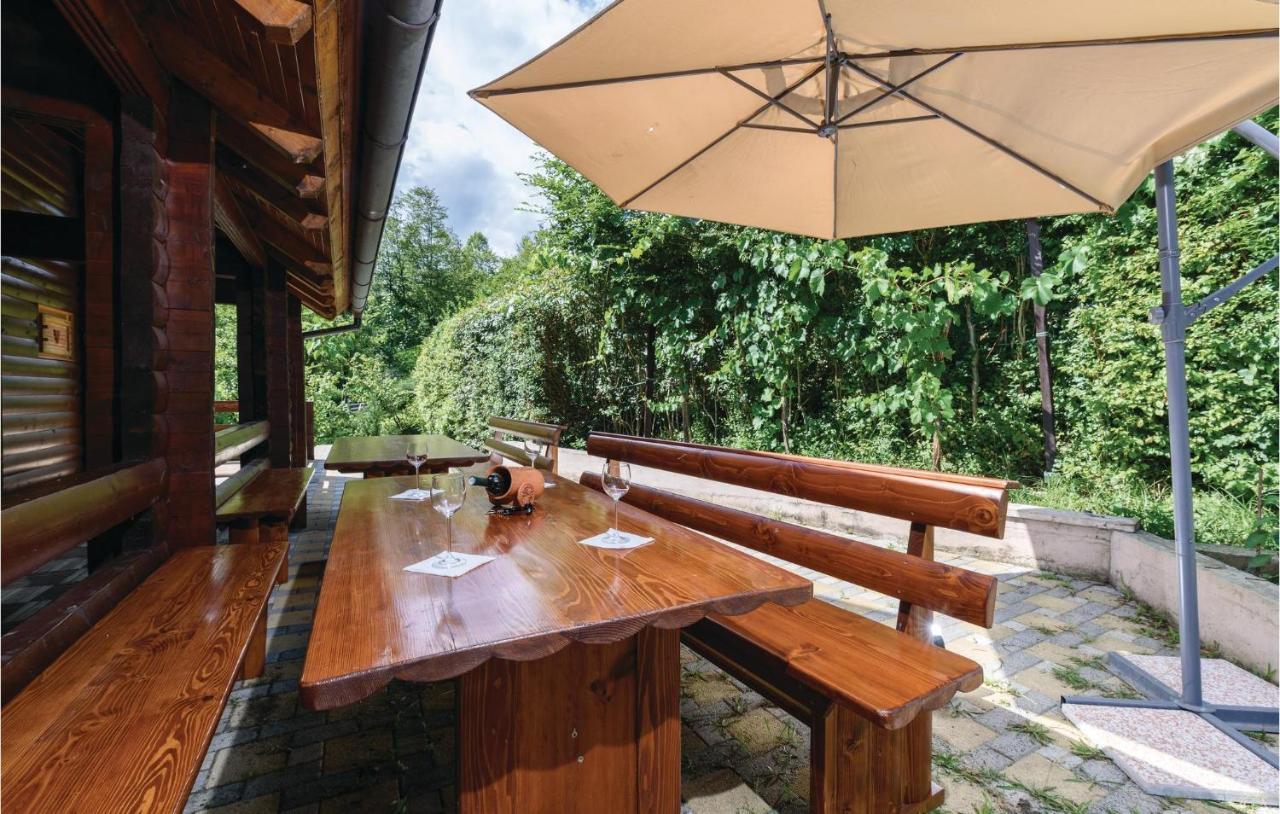 Stunning Home In Krasic With Sauna Eksteriør bilde